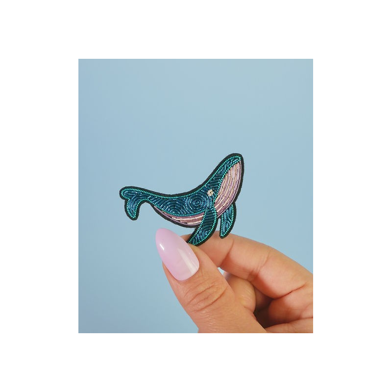 Broche brodée - Baleine